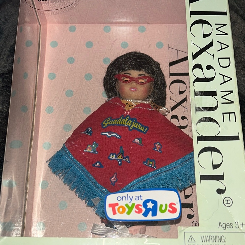 Madame Alexander Ugly Betty Hollywood Collection